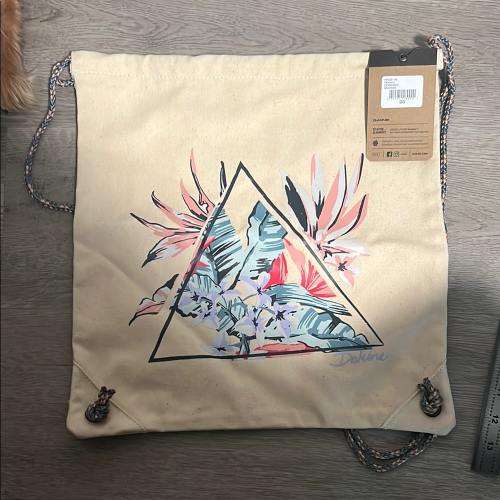 NWT Cream Floral Drawstring Bag 10L